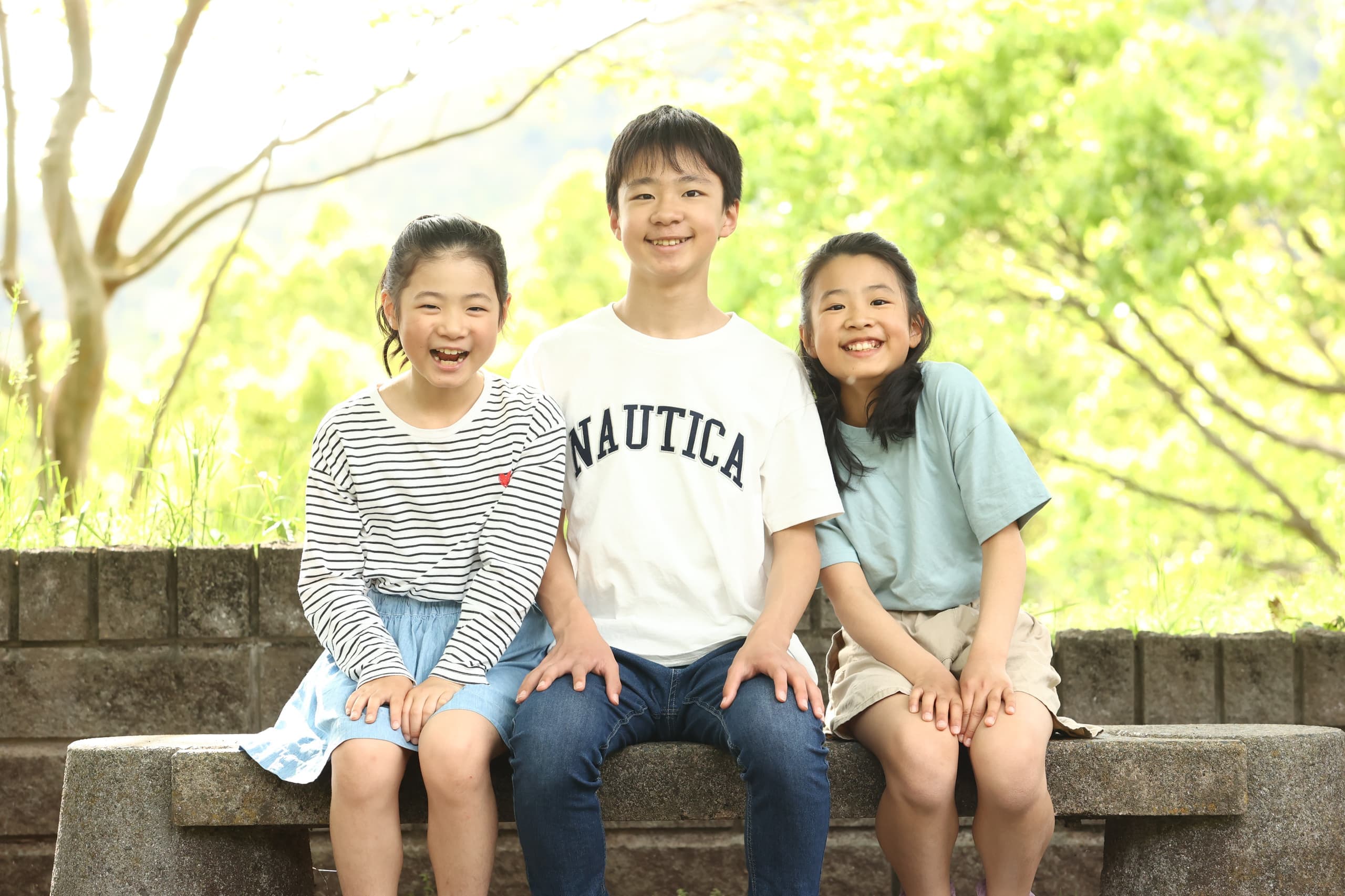 公園で撮影した家族写真